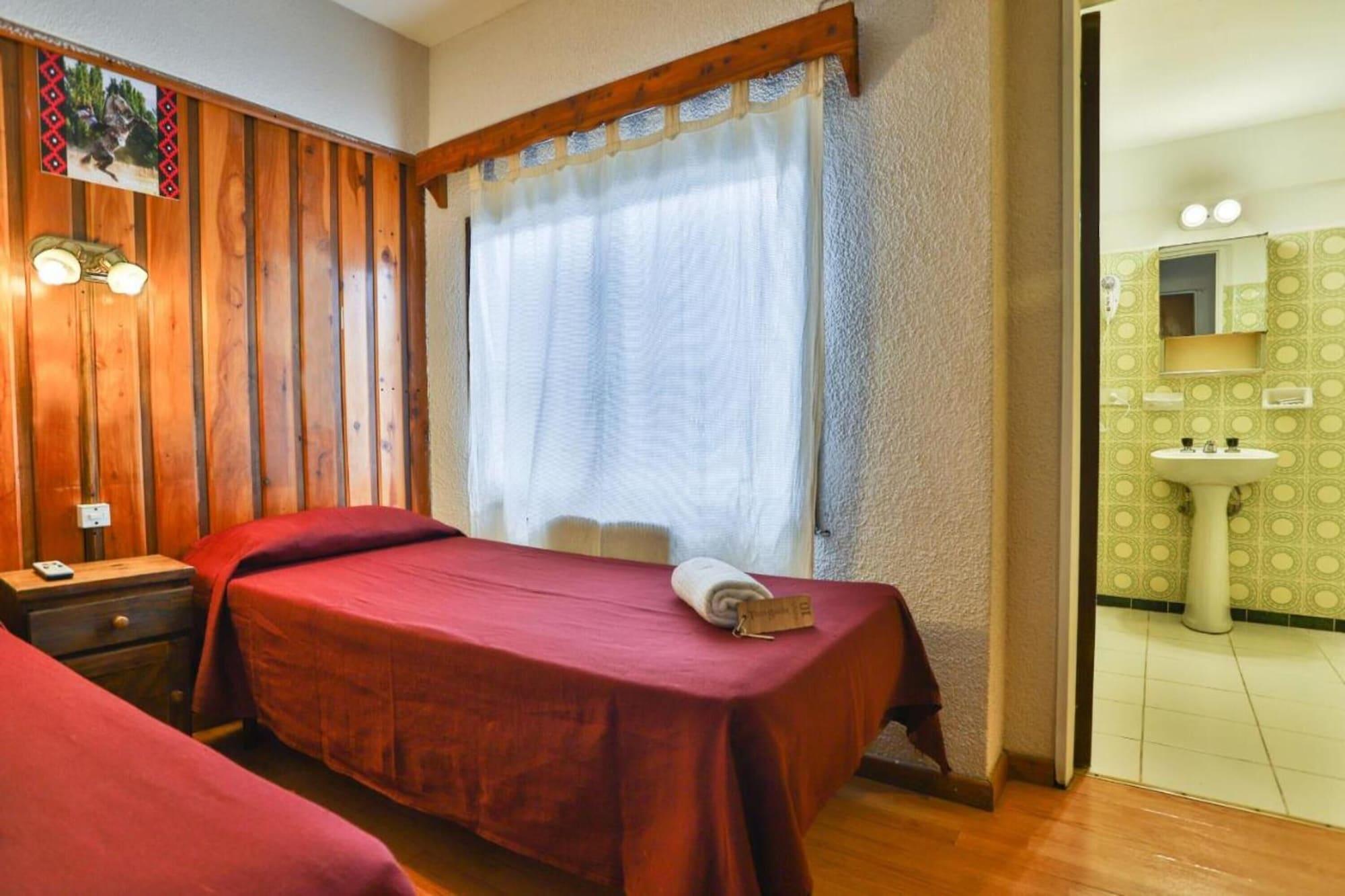 Hotel Tierra Gaucha 2 San Carlos de Bariloche Exterior foto